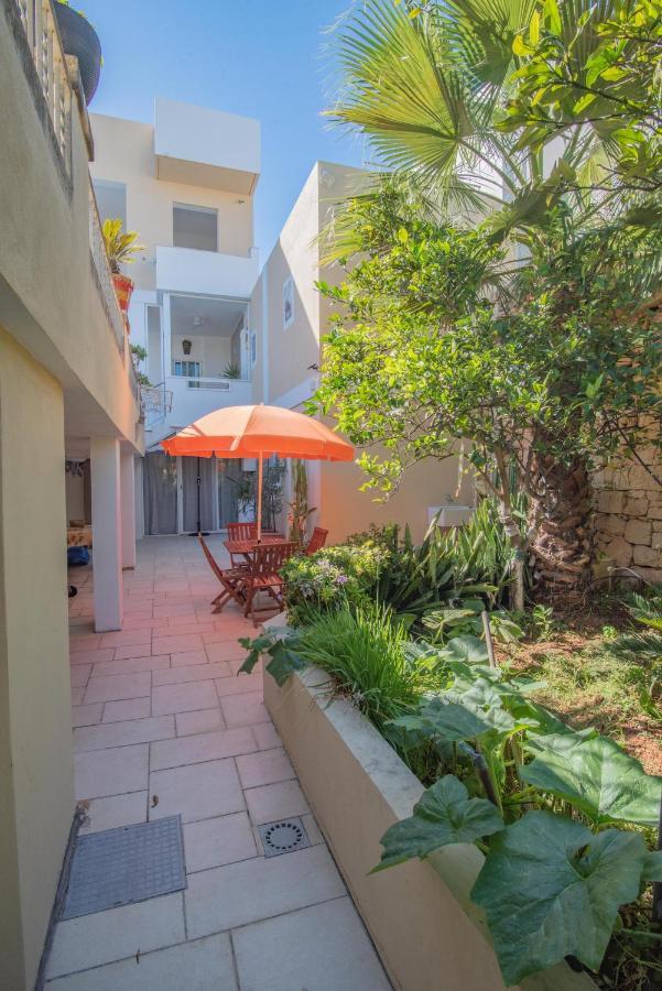 Central Villa Flatlet With Pool - Free Parking And Wifi Lija Extérieur photo