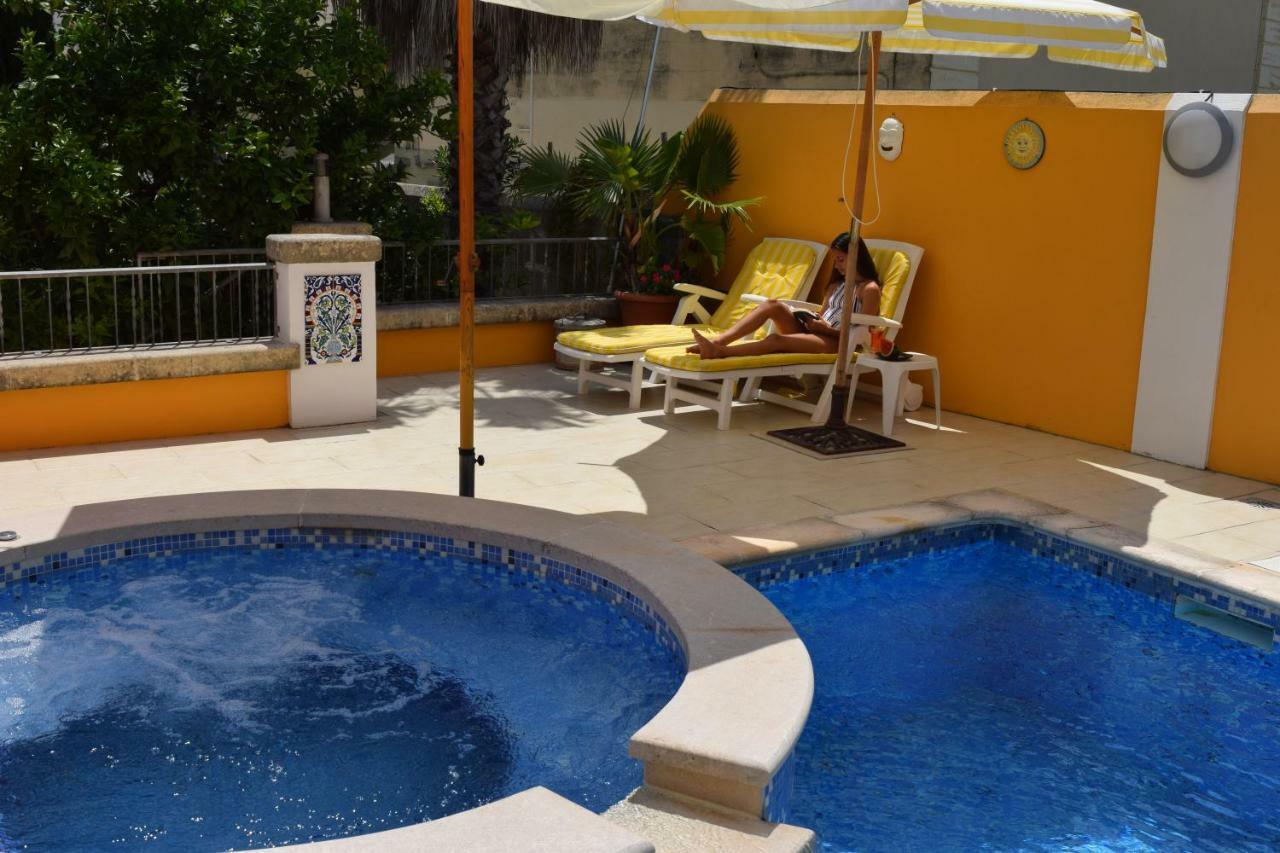 Central Villa Flatlet With Pool - Free Parking And Wifi Lija Extérieur photo